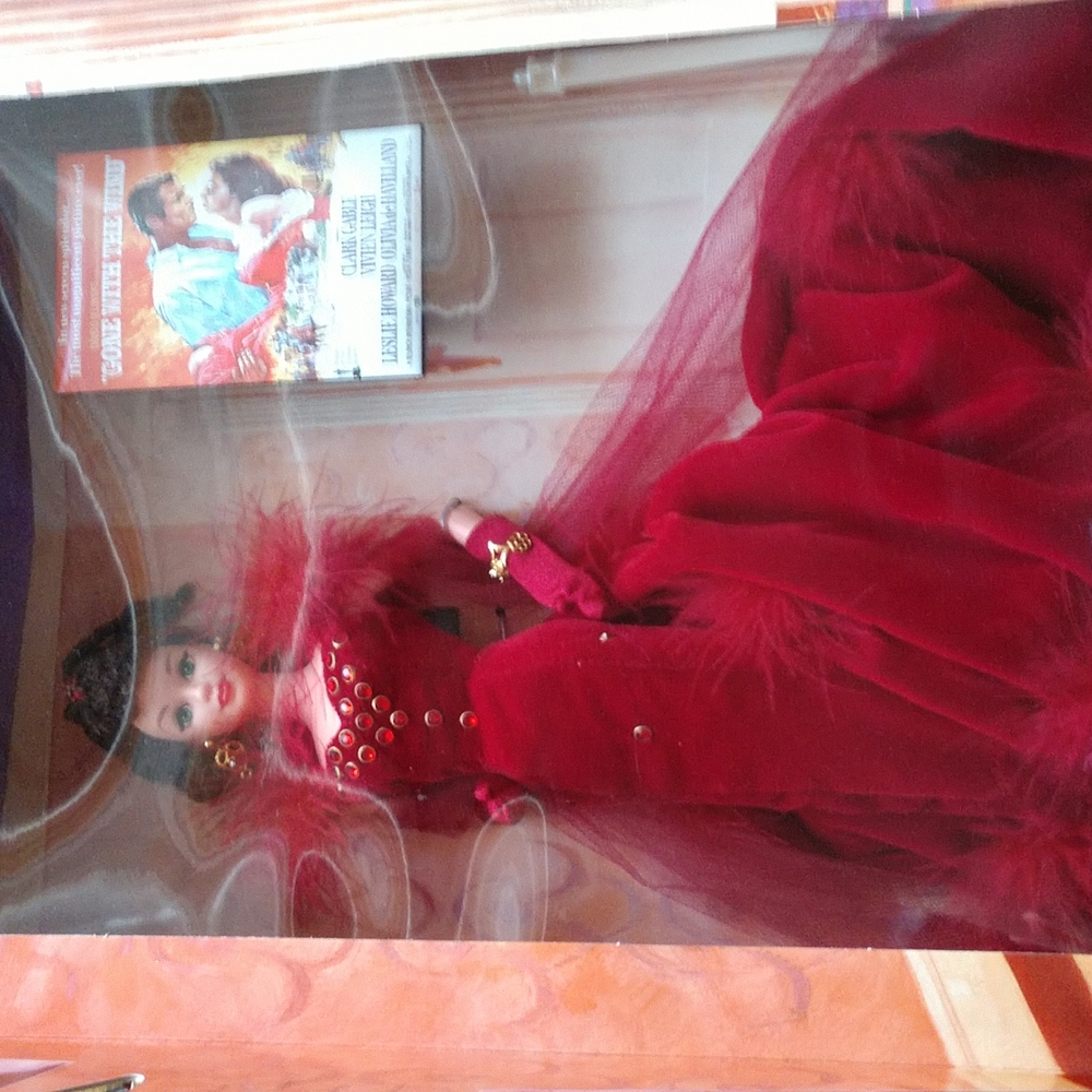 NIB Gone With The Wind Barbie As Scarlett O'Hara Doll
